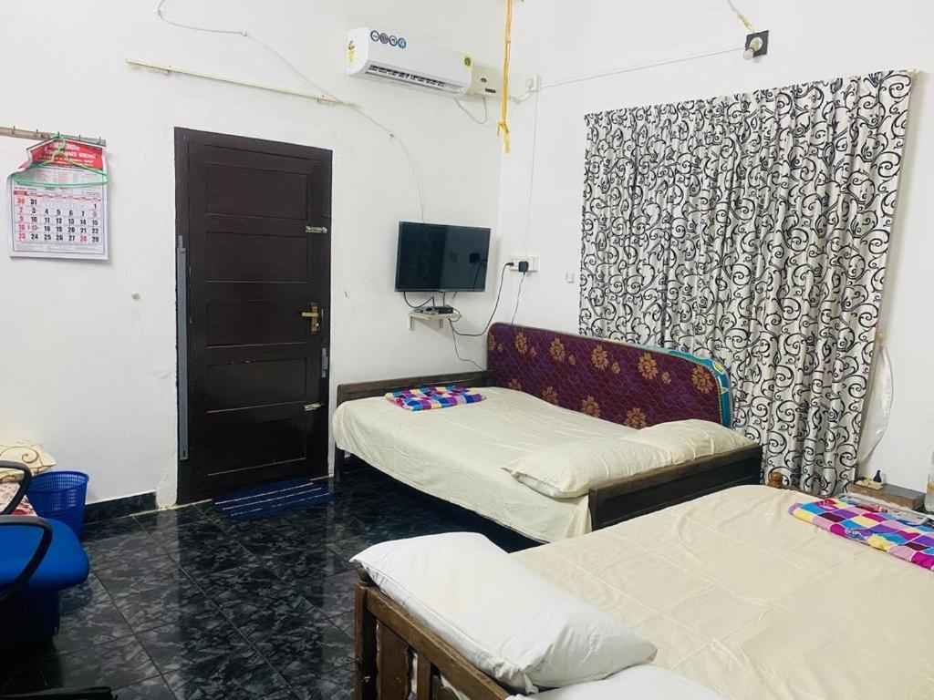 Tm Manzil Homestay Perinjanam Kodungallur Экстерьер фото