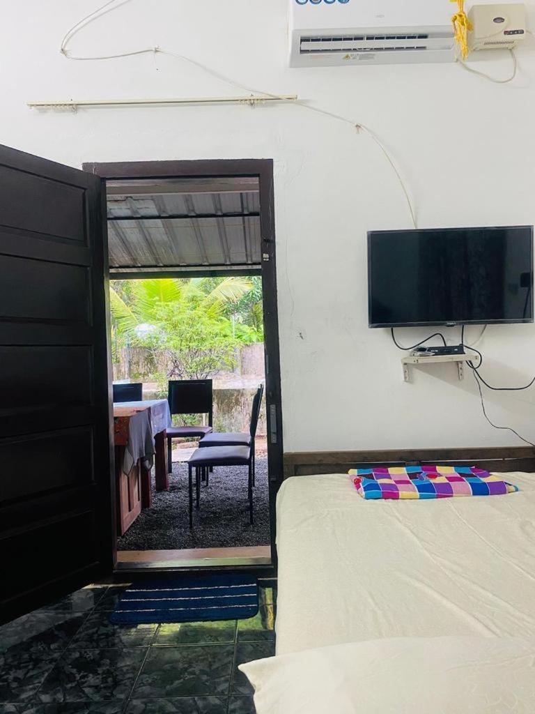 Tm Manzil Homestay Perinjanam Kodungallur Экстерьер фото